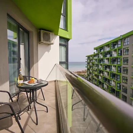Apartament Adary Pool & Mamaia Nord Năvodari