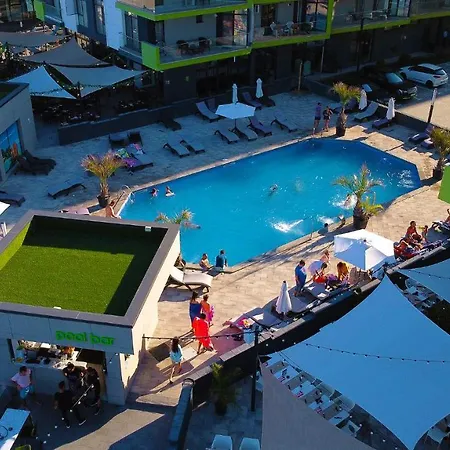Apartament Adary Pool & Mamaia Nord Năvodari