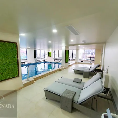 Adary Pool & Mamaia Nord 3* Năvodari